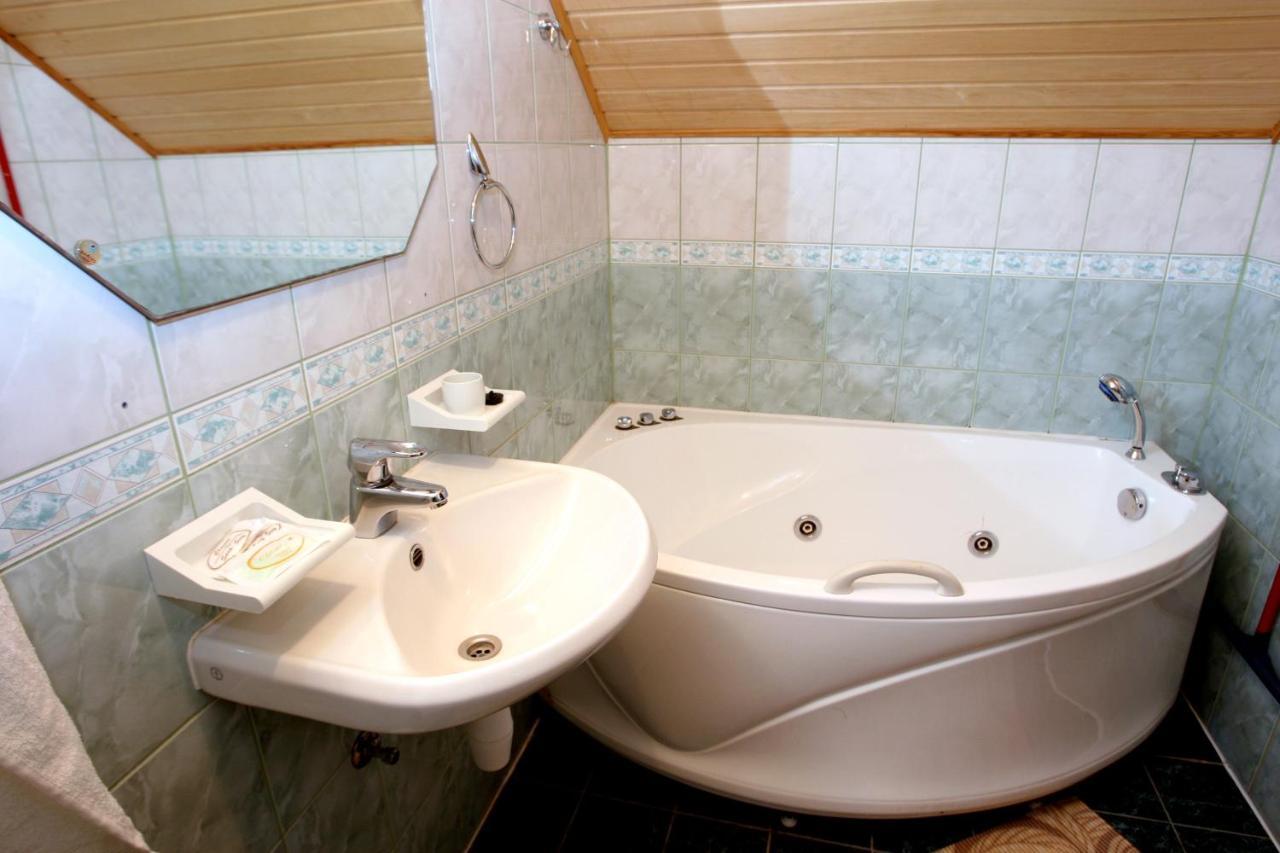 Katariina Guesthouse Rakvere Exteriér fotografie